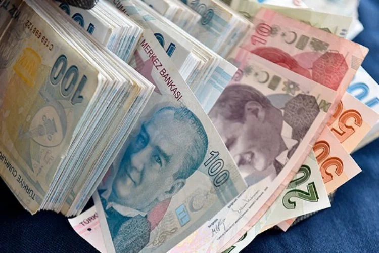 Emeklilere Özel Nakit: Ziraat Bankası ve Vakıfbank’tan 88.000 TL Maddi Destek