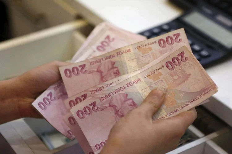 Kimliğini Kapan Emekliler Bankaya Koşsun! Hesabınıza 22.260 TL Ödeme Yatırılacak