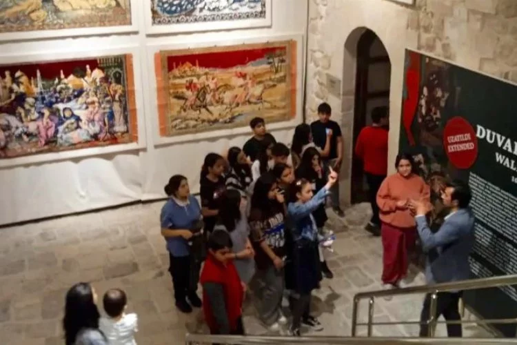 Mardin'de Genç Yazarlar Kültürel Mirası Keşfediyor