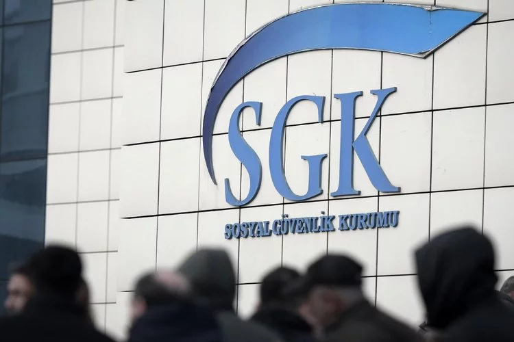 SGK’dan Emekliye Özel Destek: 36 Ay Vadeli 50 Bin TL Kredi Şartları